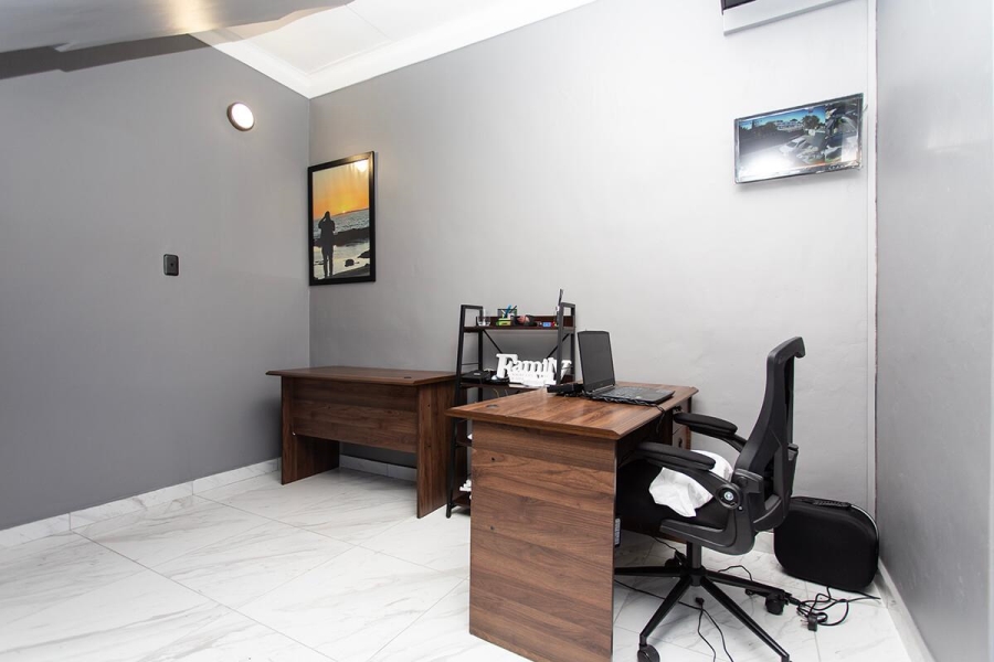 0 Bedroom Property for Sale in Table View Western Cape